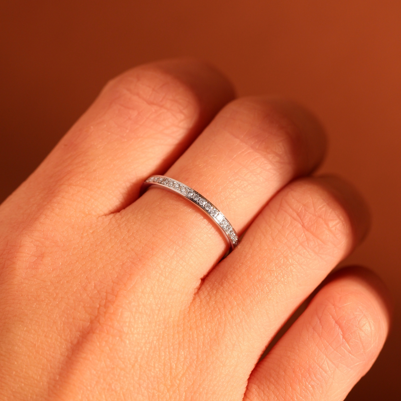 Prsten s přírodními diamanty