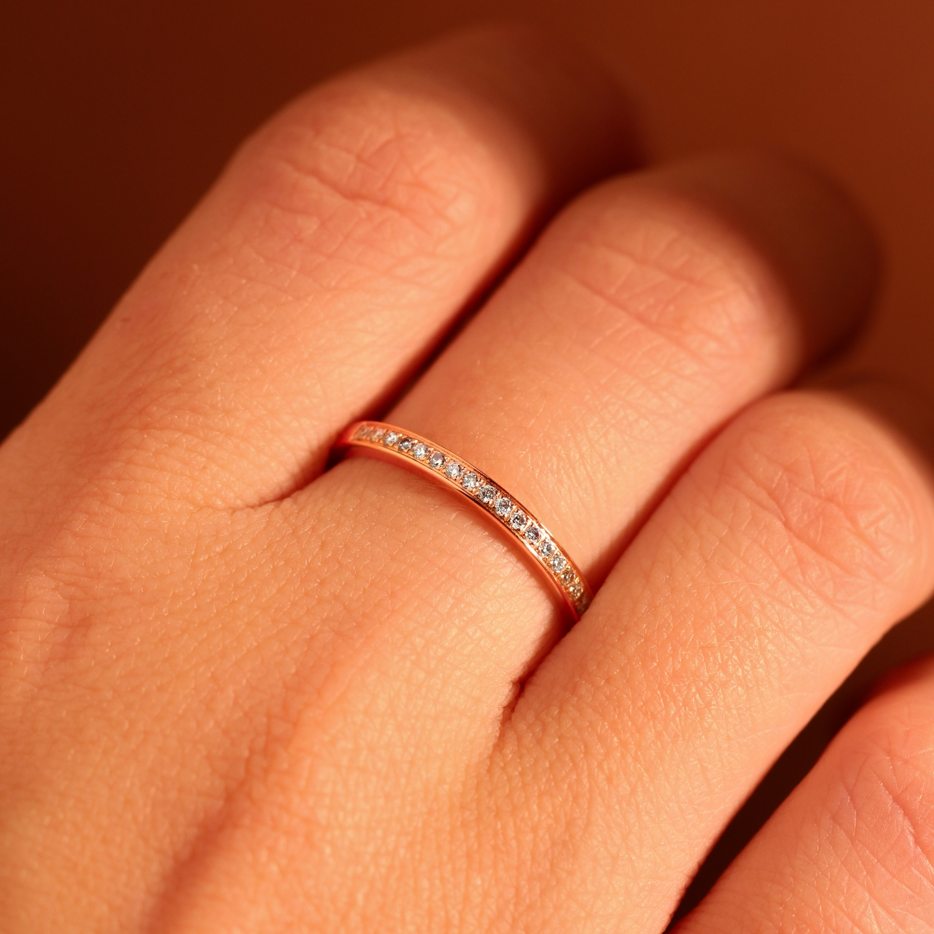 Prsten s přírodními diamanty