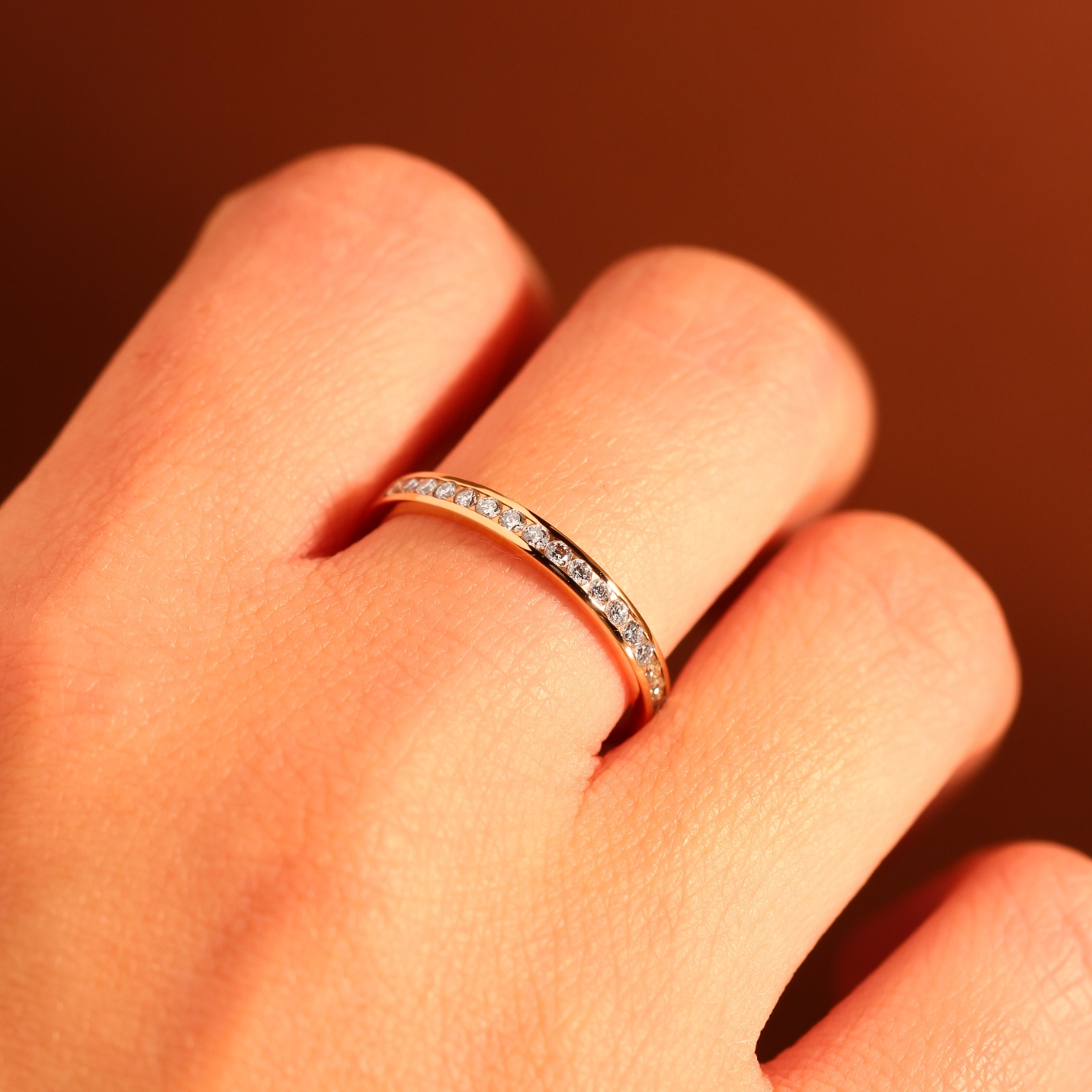 Prsten s přírodními diamanty