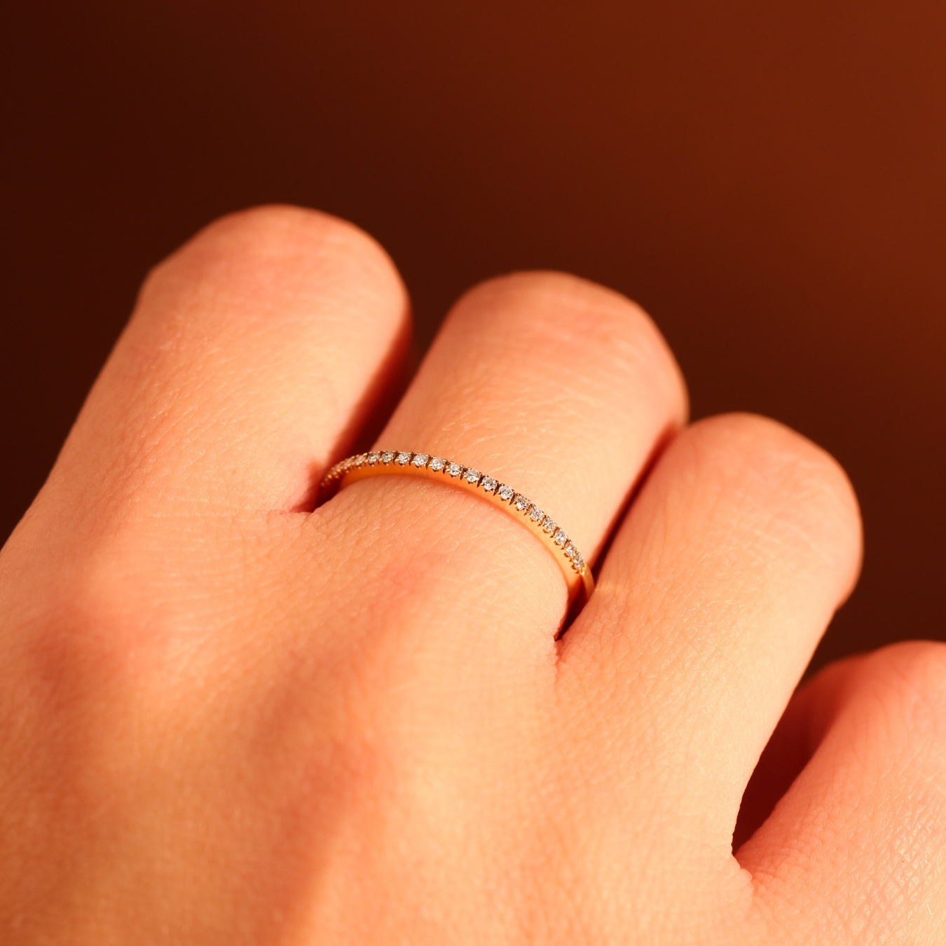 Prsten s přírodními diamanty