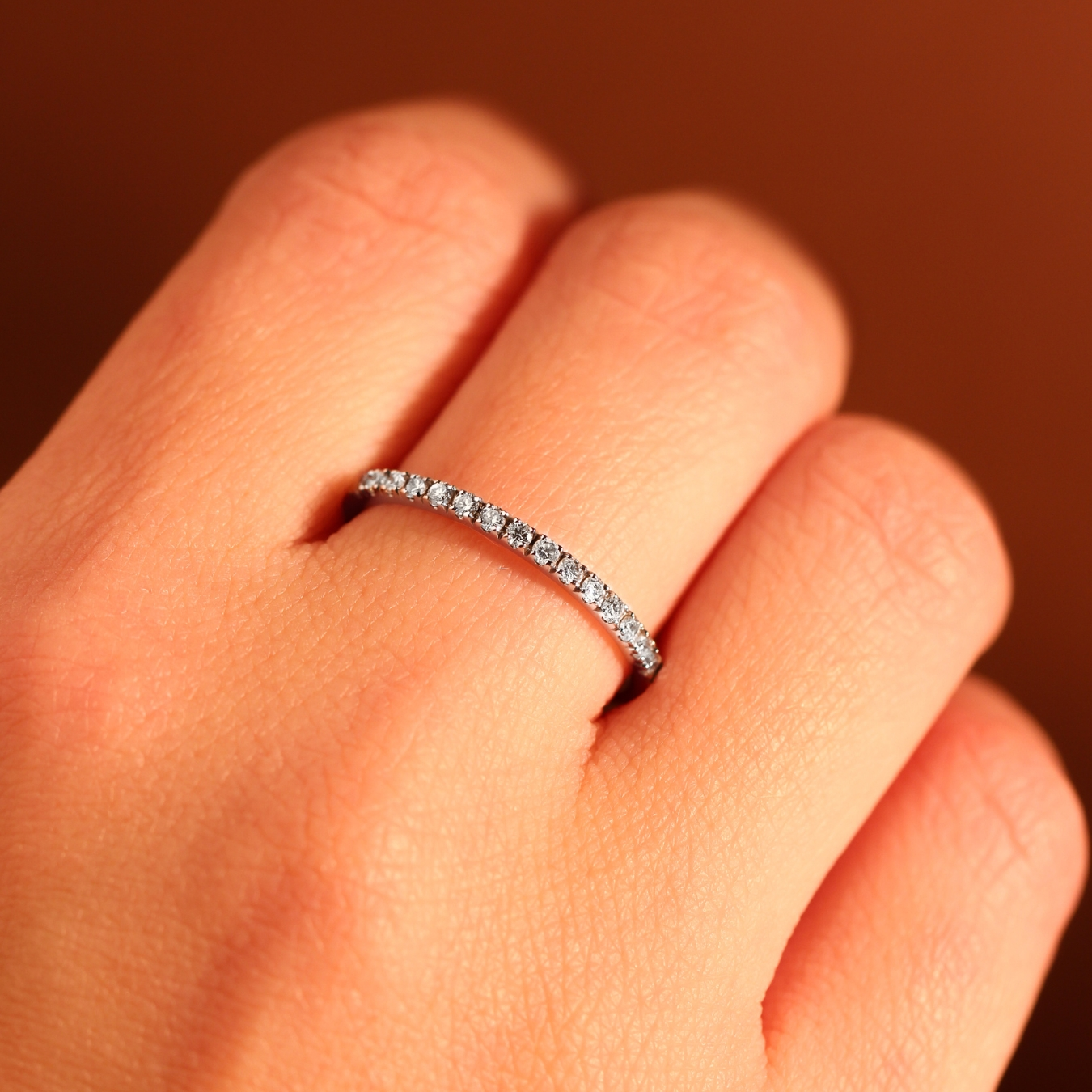 Prsten s přírodními diamanty