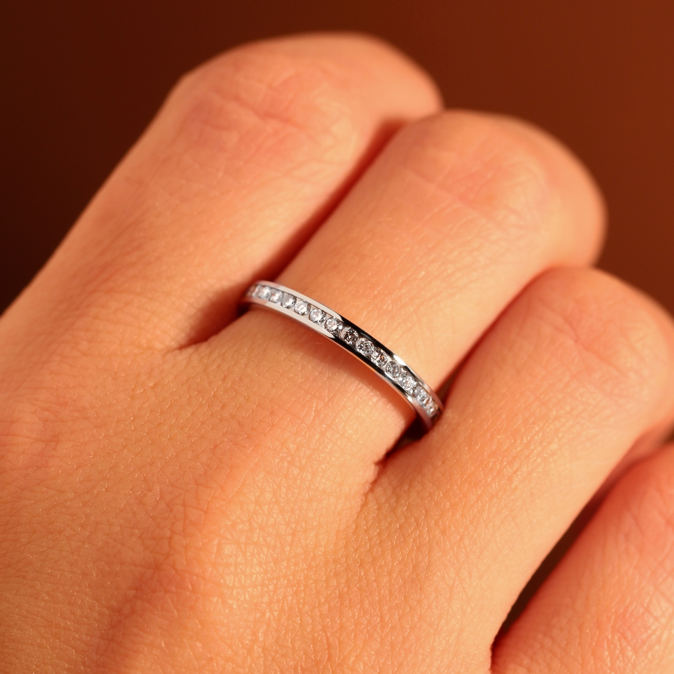 Prsten s přírodními diamanty