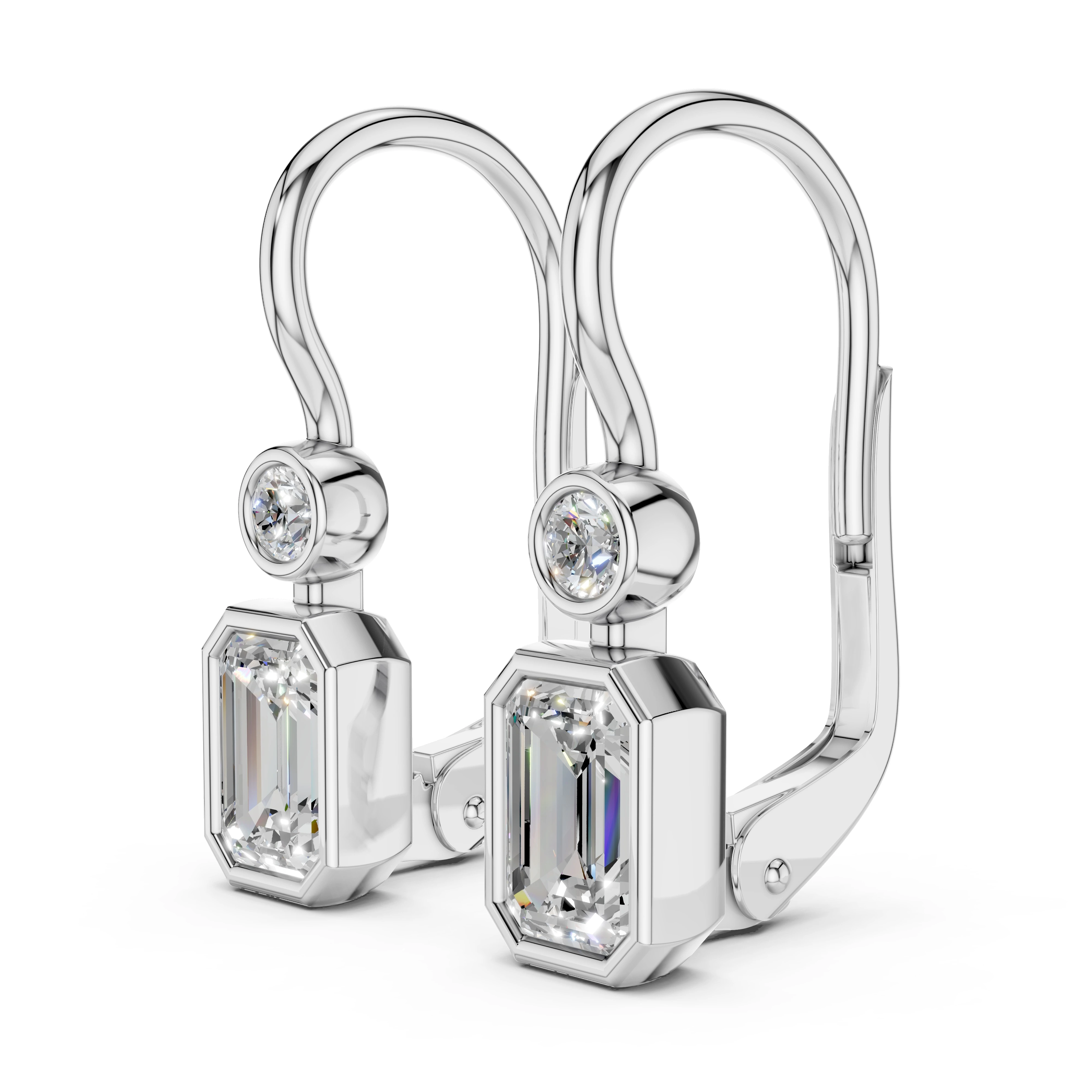 Zlaté náušnice s diamanty